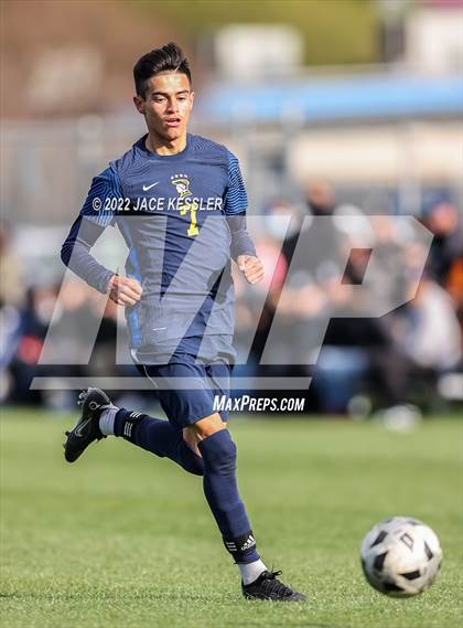 Thumbnail 1 in Birmingham vs. Chavez (CIF-LA Div-1 Semifinal) photogallery.