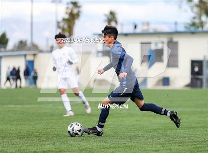 Thumbnail 1 in Birmingham vs. Chavez (CIF-LA Div-1 Semifinal) photogallery.
