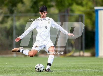 Thumbnail 2 in Birmingham vs. Chavez (CIF-LA Div-1 Semifinal) photogallery.