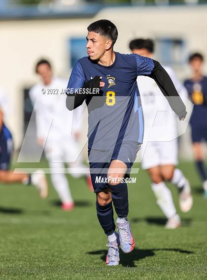 Thumbnail 1 in Birmingham vs. Chavez (CIF-LA Div-1 Semifinal) photogallery.