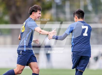 Thumbnail 1 in Birmingham vs. Chavez (CIF-LA Div-1 Semifinal) photogallery.