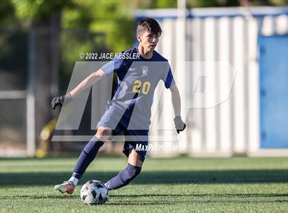 Thumbnail 3 in Birmingham vs. Chavez (CIF-LA Div-1 Semifinal) photogallery.