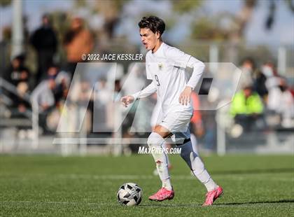 Thumbnail 3 in Birmingham vs. Chavez (CIF-LA Div-1 Semifinal) photogallery.
