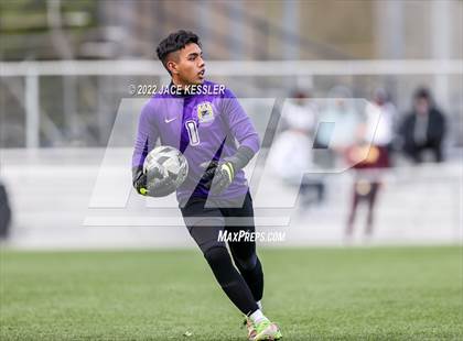 Thumbnail 3 in Birmingham vs. Chavez (CIF-LA Div-1 Semifinal) photogallery.