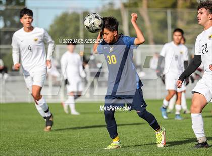Thumbnail 2 in Birmingham vs. Chavez (CIF-LA Div-1 Semifinal) photogallery.