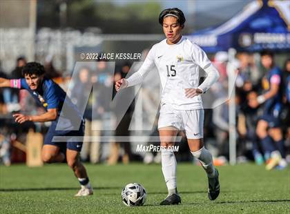 Thumbnail 2 in Birmingham vs. Chavez (CIF-LA Div-1 Semifinal) photogallery.