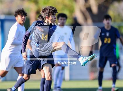 Thumbnail 3 in Birmingham vs. Chavez (CIF-LA Div-1 Semifinal) photogallery.