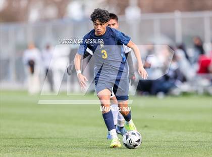 Thumbnail 2 in Birmingham vs. Chavez (CIF-LA Div-1 Semifinal) photogallery.