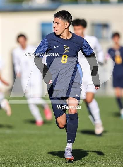 Thumbnail 2 in Birmingham vs. Chavez (CIF-LA Div-1 Semifinal) photogallery.