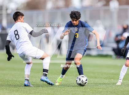 Thumbnail 1 in Birmingham vs. Chavez (CIF-LA Div-1 Semifinal) photogallery.