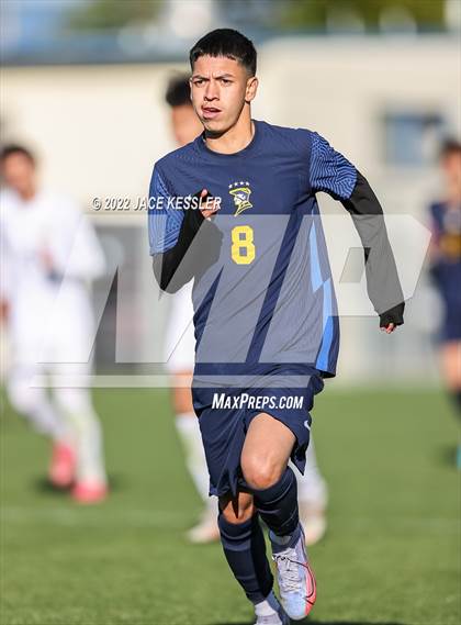 Thumbnail 3 in Birmingham vs. Chavez (CIF-LA Div-1 Semifinal) photogallery.