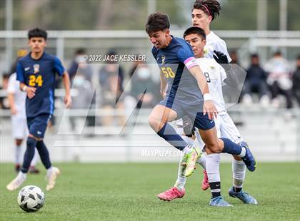 Thumbnail 1 in Birmingham vs. Chavez (CIF-LA Div-1 Semifinal) photogallery.