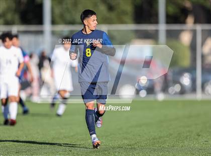 Thumbnail 2 in Birmingham vs. Chavez (CIF-LA Div-1 Semifinal) photogallery.