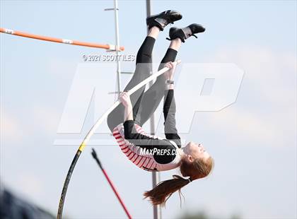Thumbnail 1 in Logan Elm Invitational photogallery.