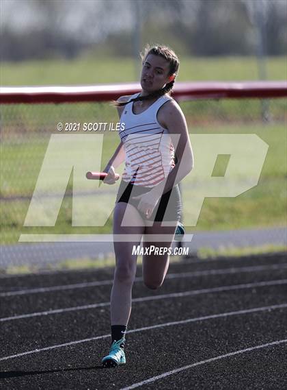 Thumbnail 2 in Logan Elm Invitational photogallery.