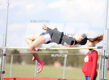 Thumbnail 1 in Logan Elm Invitational photogallery.