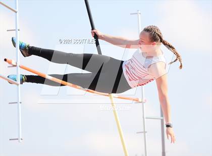 Thumbnail 3 in Logan Elm Invitational photogallery.
