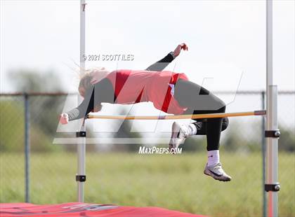 Thumbnail 3 in Logan Elm Invitational photogallery.