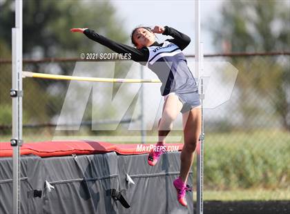 Thumbnail 2 in Logan Elm Invitational photogallery.