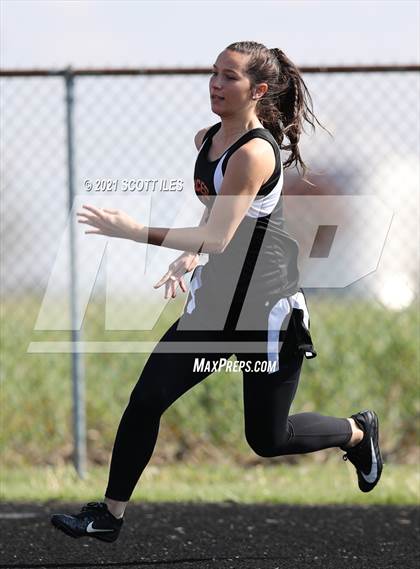 Thumbnail 2 in Logan Elm Invitational photogallery.