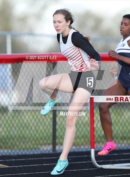 Thumbnail 2 in Logan Elm Invitational photogallery.
