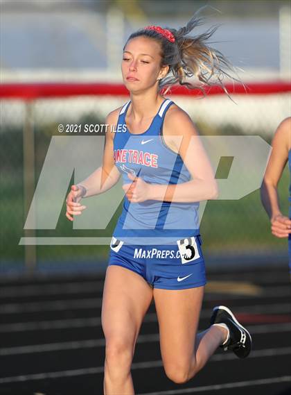 Thumbnail 2 in Logan Elm Invitational photogallery.