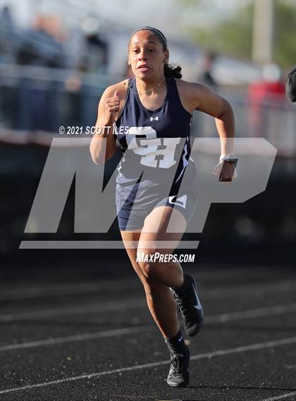 Thumbnail 3 in Logan Elm Invitational photogallery.