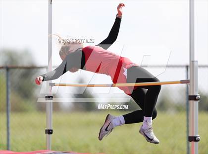 Thumbnail 2 in Logan Elm Invitational photogallery.
