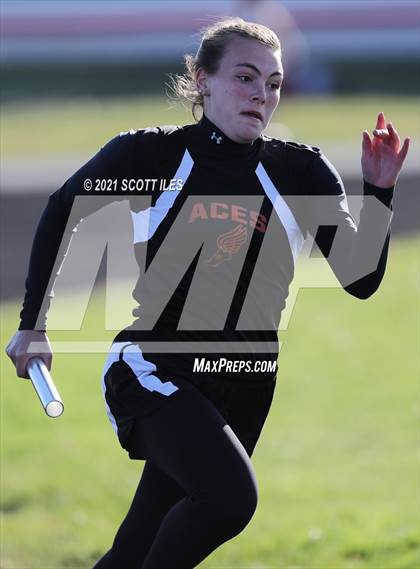Thumbnail 1 in Logan Elm Invitational photogallery.