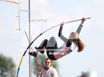Thumbnail 2 in Logan Elm Invitational photogallery.