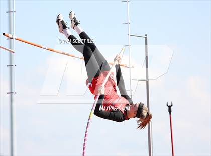 Thumbnail 1 in Logan Elm Invitational photogallery.
