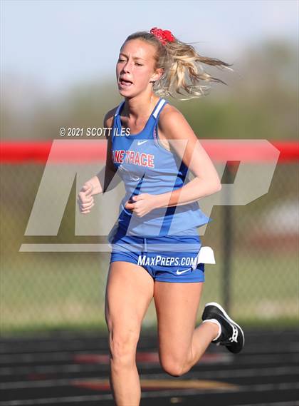 Thumbnail 2 in Logan Elm Invitational photogallery.