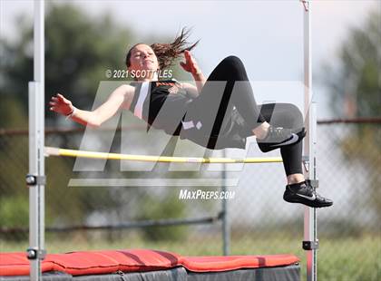 Thumbnail 3 in Logan Elm Invitational photogallery.