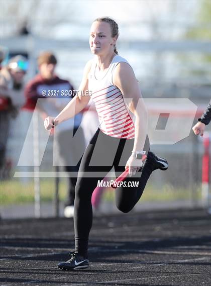 Thumbnail 1 in Logan Elm Invitational photogallery.