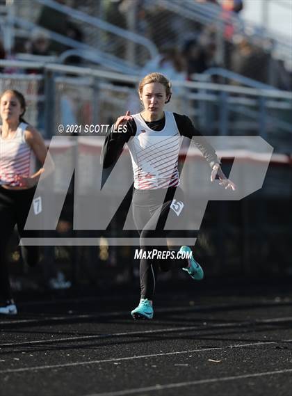 Thumbnail 3 in Logan Elm Invitational photogallery.