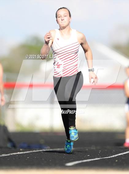 Thumbnail 3 in Logan Elm Invitational photogallery.