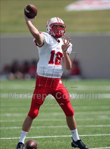Thumbnail 1 in Katy vs. Marcus photogallery.