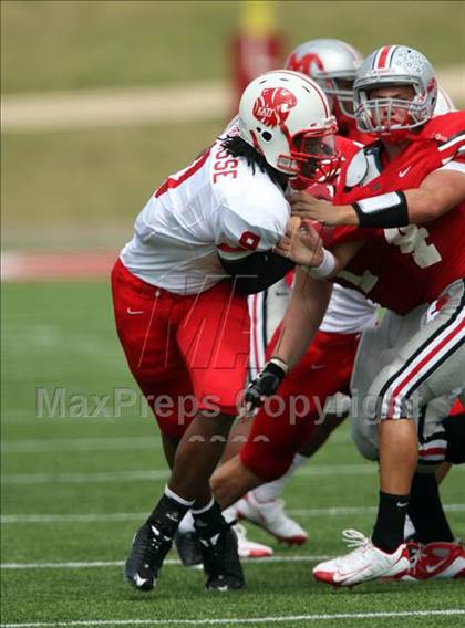 Thumbnail 2 in Katy vs. Marcus photogallery.