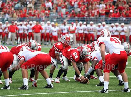 Thumbnail 3 in Katy vs. Marcus photogallery.