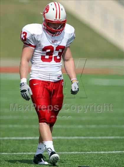 Thumbnail 2 in Katy vs. Marcus photogallery.