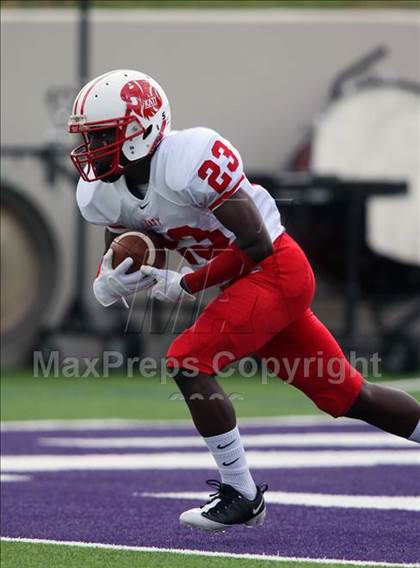 Thumbnail 1 in Katy vs. Marcus photogallery.