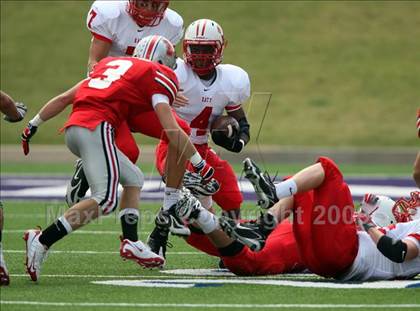Thumbnail 2 in Katy vs. Marcus photogallery.