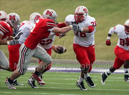 Thumbnail 2 in Katy vs. Marcus photogallery.