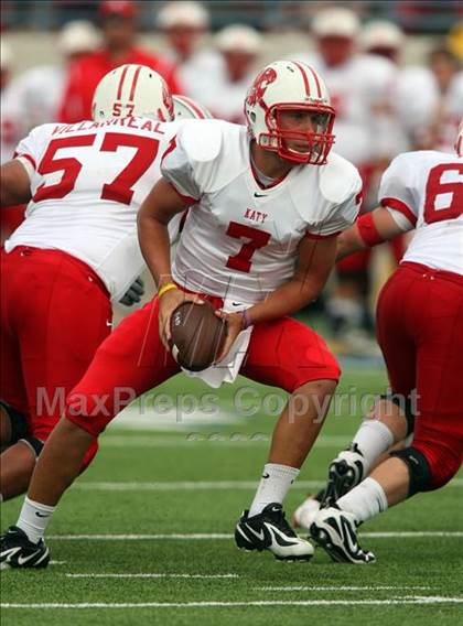 Thumbnail 3 in Katy vs. Marcus photogallery.