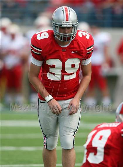 Thumbnail 1 in Katy vs. Marcus photogallery.