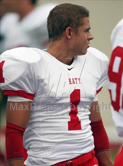 Thumbnail 1 in Katy vs. Marcus photogallery.
