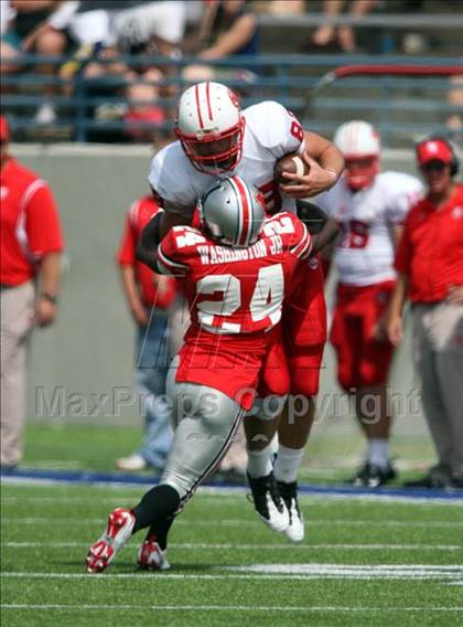 Thumbnail 2 in Katy vs. Marcus photogallery.