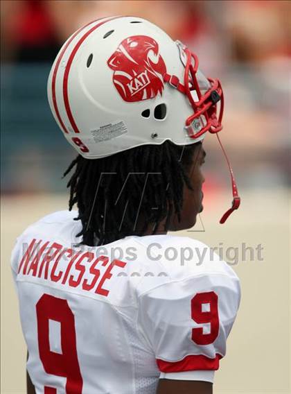 Thumbnail 3 in Katy vs. Marcus photogallery.