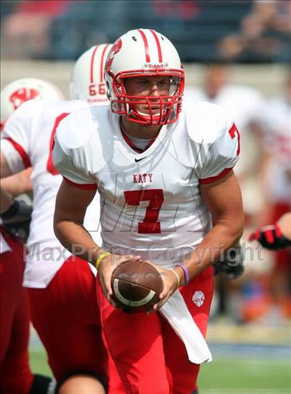 Thumbnail 3 in Katy vs. Marcus photogallery.