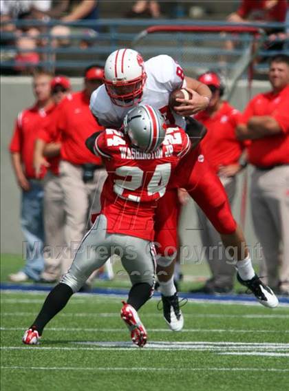 Thumbnail 3 in Katy vs. Marcus photogallery.